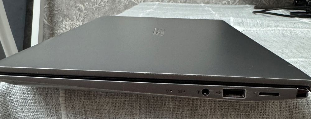 Ноутбук ASUS ZenBook