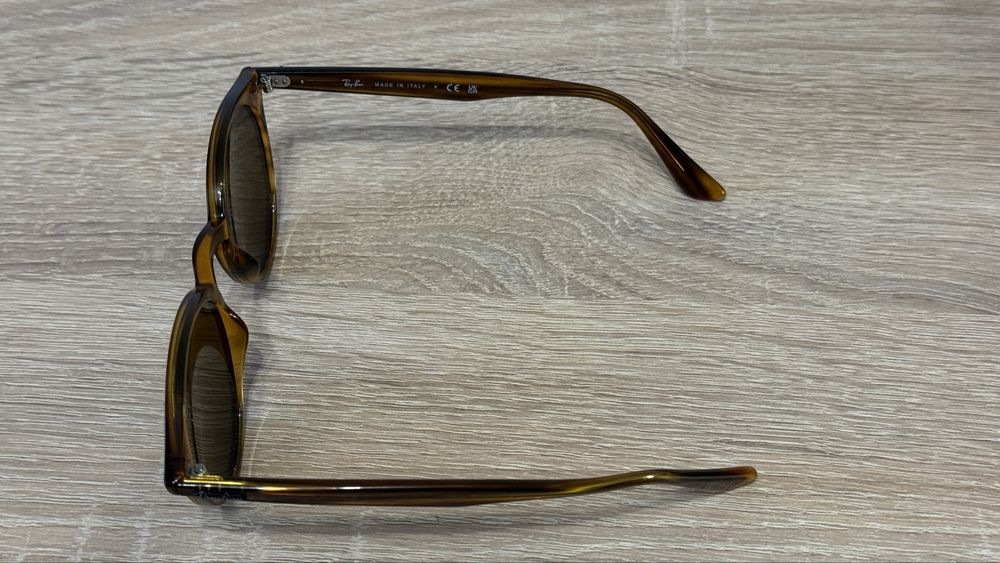 Слънчеви очила Ray-Ban 2180