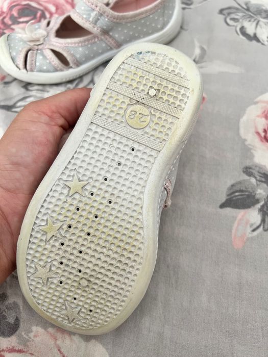 Детски обувки момиче 27 номер