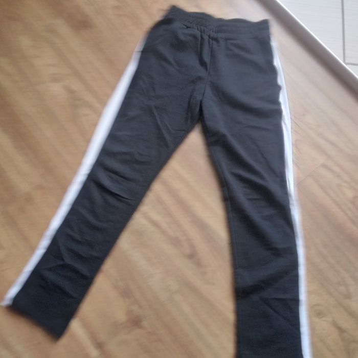 Pantaloni trening dama