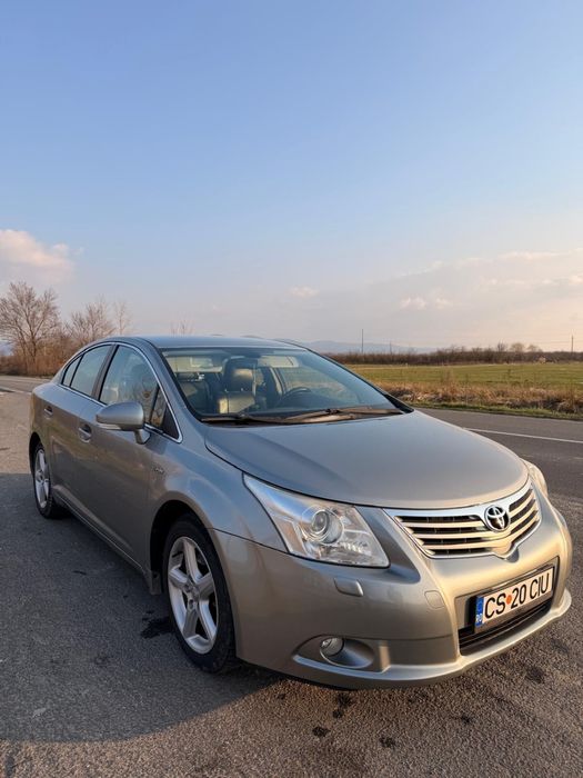 Toyota avenis t27