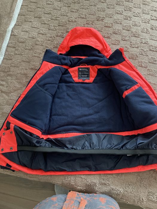 Куртка на девочку