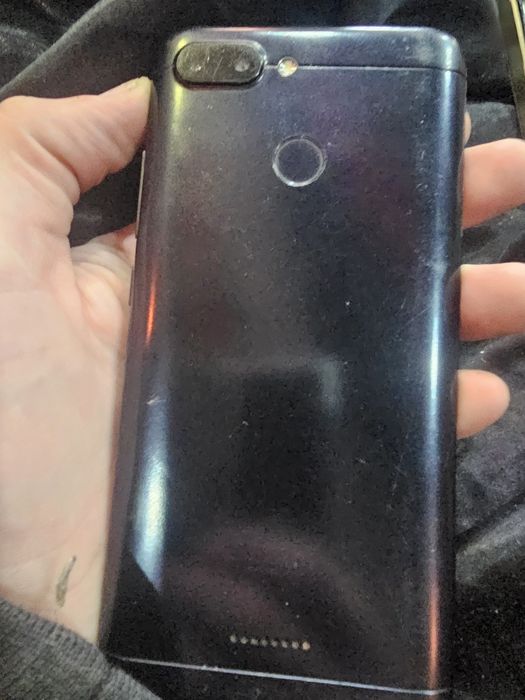 Redmi  6  3/32 гб