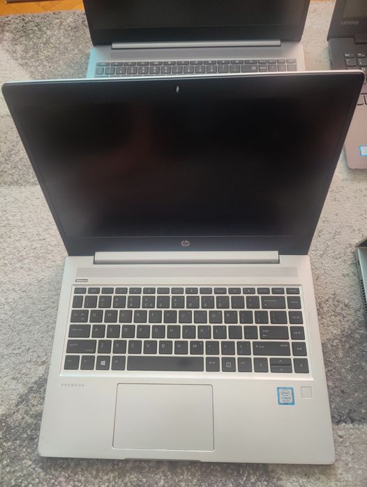 Vând laptop Lenovo , HP i3 , i5 Gen8th