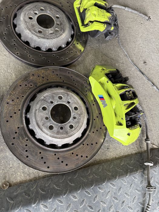 Спирачни апарати и дискове бмв м5 ф10 bmw m5 f10 спирачна система m5