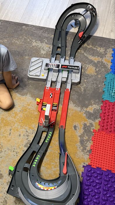 Машинка hotweels Formula 1