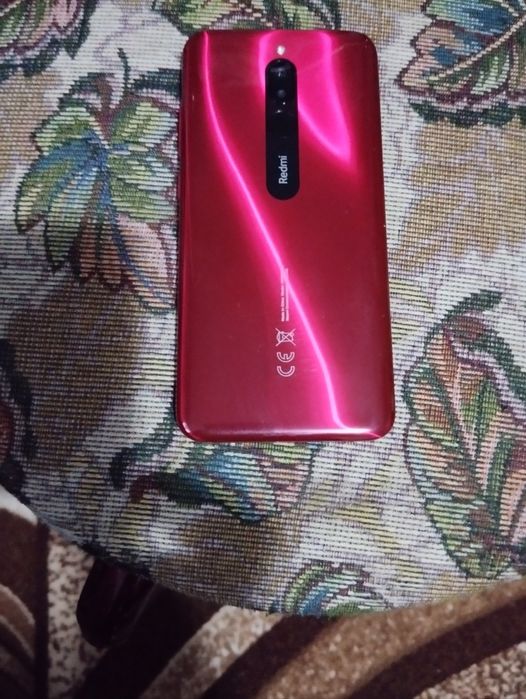 Запазен Телефон Xiaomi redmi 8