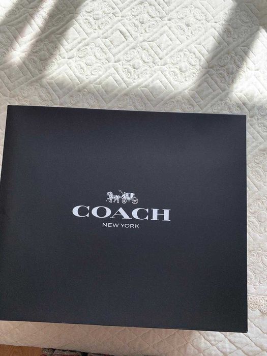 Продам оригинальную сумку фирмы "Coach"