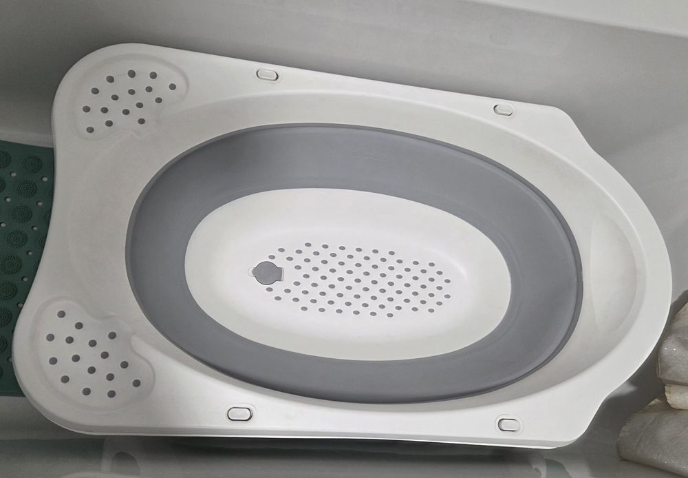 Cadita pliabila pentru bebelusi cu saltea si suport