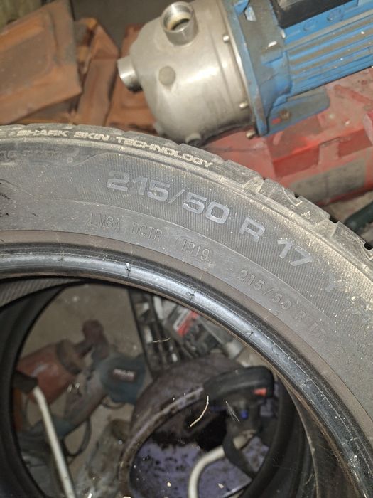 Vind 4 Caucicuri vara Secon Hand