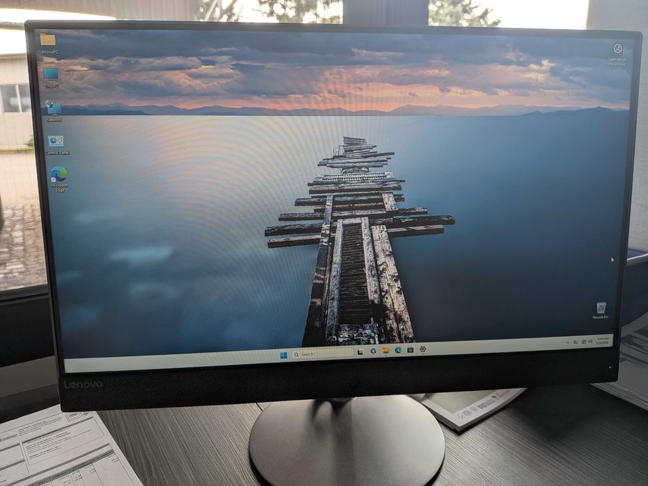 Lenovo F0DX all in one 23.8" LEDn