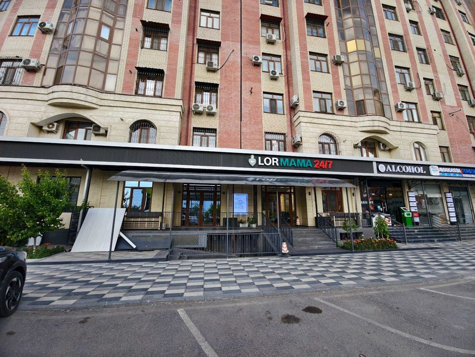 Продается 257 м² Нежилое Вдоль Дороги | ул. Махтумкули, напротив Makro