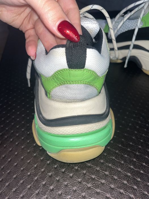 Balenciaga Triple S оригинални