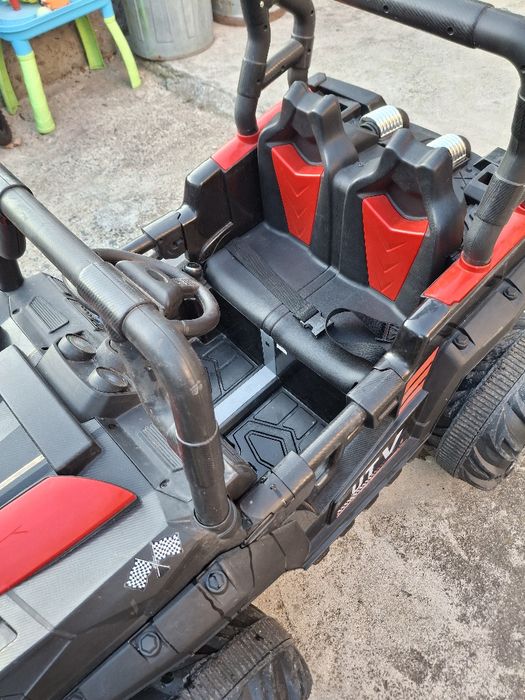 Детски акумулаторен джип