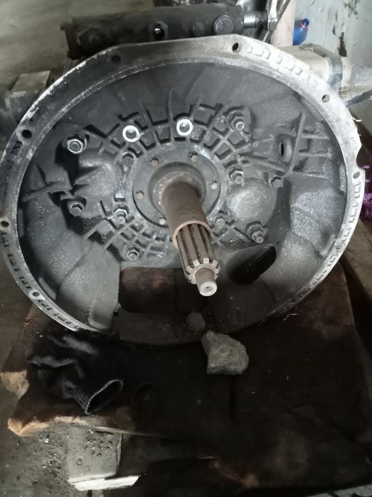 Продам две коробки