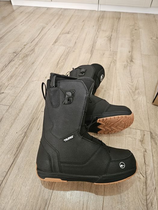 Boots FTWO Air New Aura 28.5 cm / 43,5, produs nou in cutie,