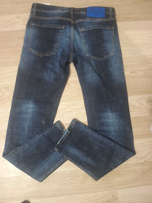 Blugi icons noi cu etichetă