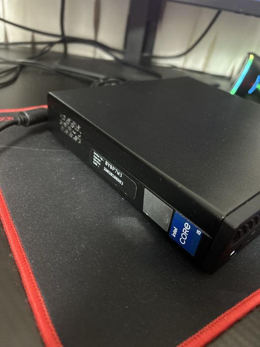 Mini pc | i5gen12 | 16gb ram | ssd 256gb+HDD 1 terra