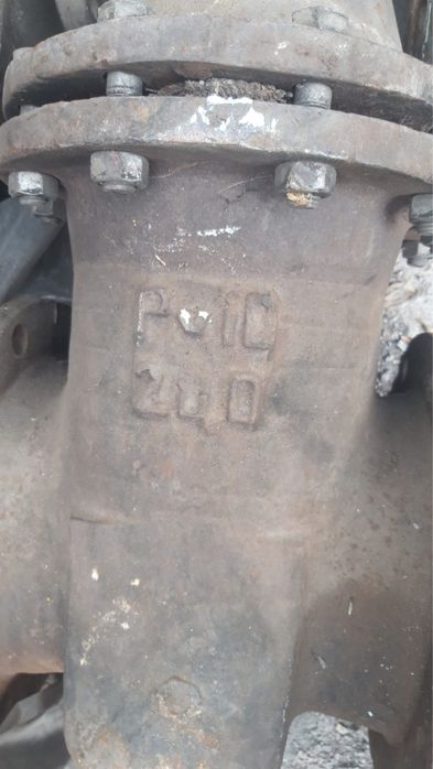 Продаю задвижки