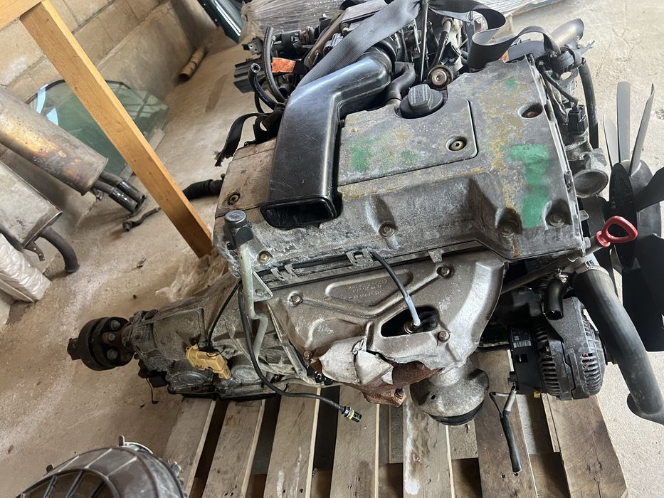 Мерседес m111 2.2  двигатель