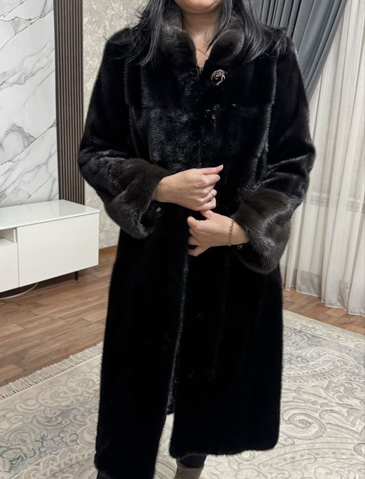 Норковая шуба (новая)