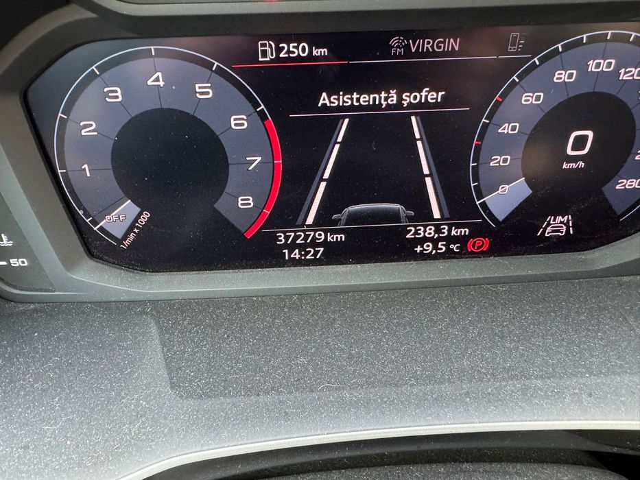 Audi Q3 35TFSI Advanced 1,turbo 150 CP 2020 E6 Prim Proprietar