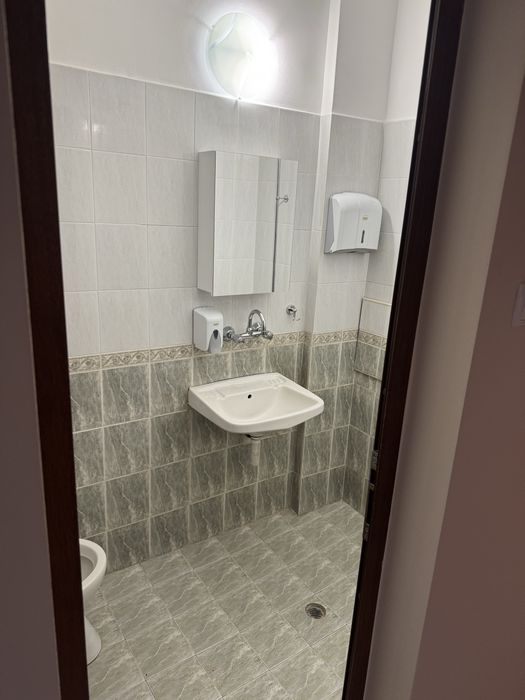 Дава се под наем Офис в София, Медицинска академия - 90 кв.м за 1020 € - Снимка #6