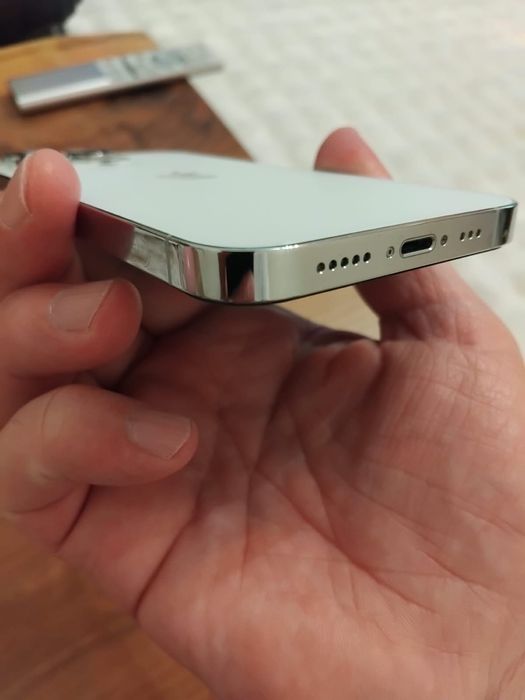 iPhone 13 Pro 128 GB – impecabil – cutie și acte