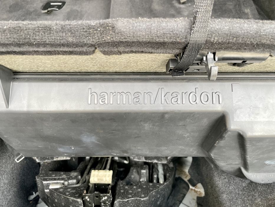 На ЧАСТИ  Mercedes-Benz R 320 CDI W251 2007г Xenon Air matic alcantar