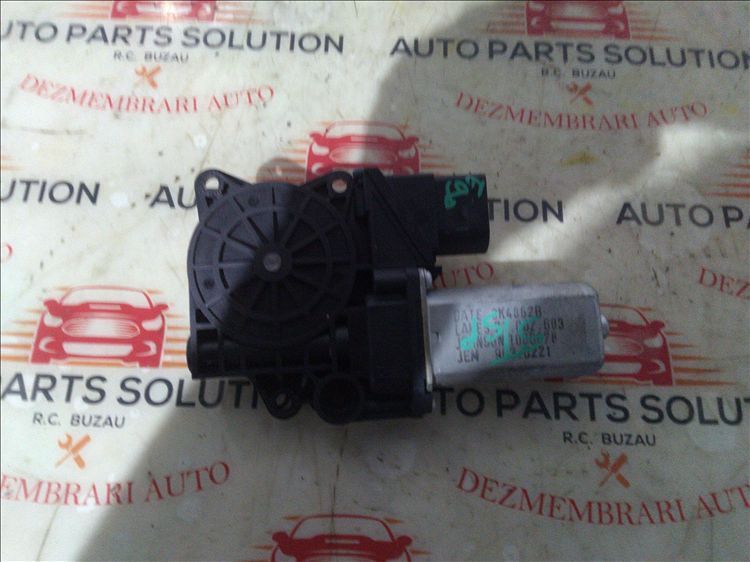 motoras macara geam usa stanga spate bmw e 90