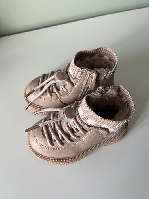 Детски боти нови!!