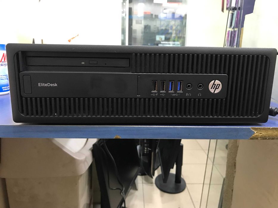 HP EliteDesk 705 G3-SFF,AMD-A12-pro 8870-R12/3.8 GHz-RAM 8 GB DDR4,No Hard