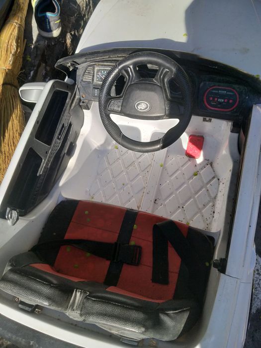 Продам машинка детская