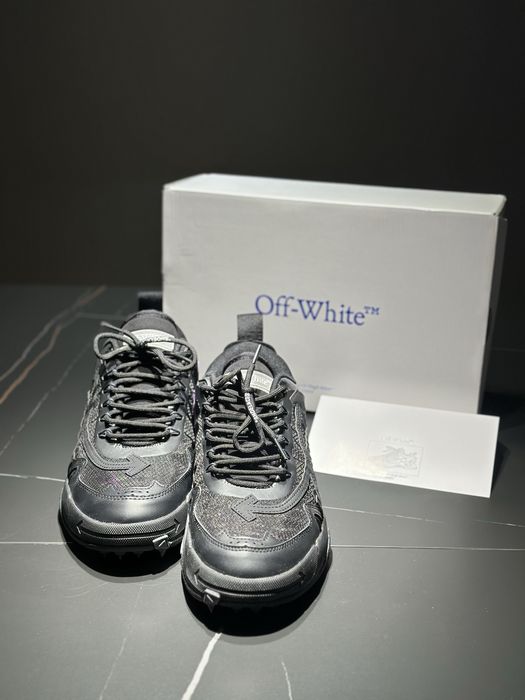 НАМАЛЕНИЕ Off-White Odsy 2000 Black маратонки