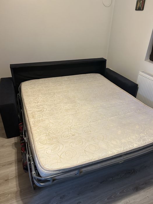 Canapea extensibilă