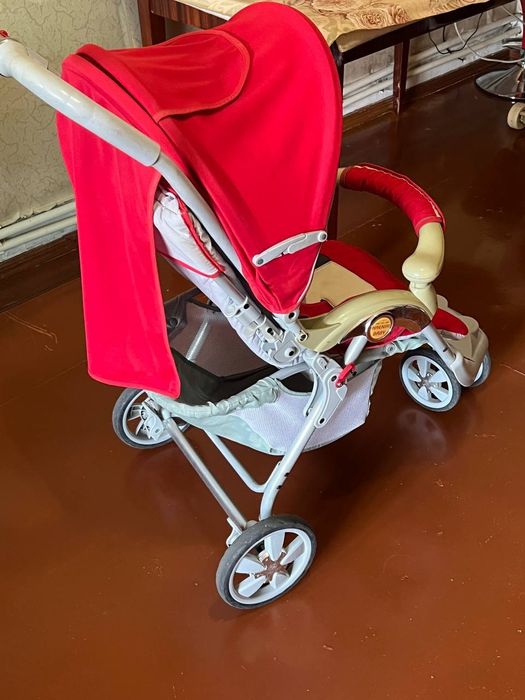 Детская коляска Ю. Корея