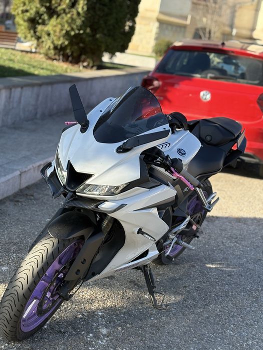 Yamaha yzf r125
