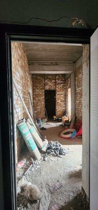 Novostroyka dom sotiladi