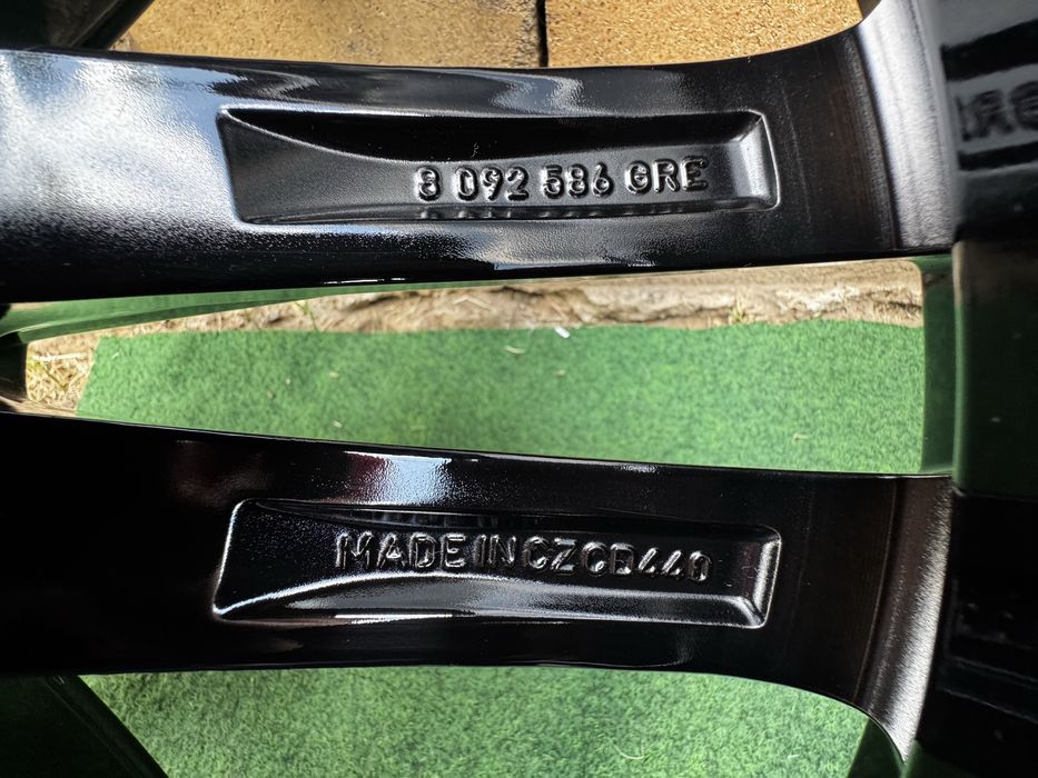 4 броя Джанти БМВ BMW 5x112 Style 647M BLACK 19 цола за G11 G12 G32 G30 G31 G20 G21