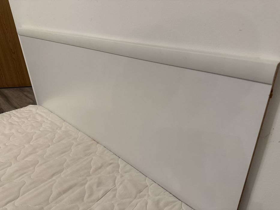 Детска кошетка с матрак и 4 бр. шкафчета