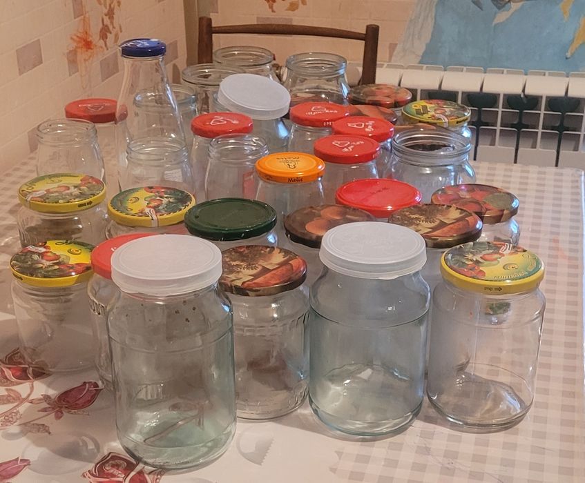 Банка стеклянная