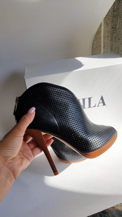 Продам ботильоны женские рр.37 (36)