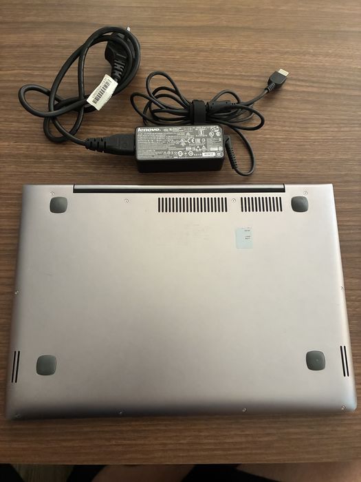 Lenovo IdeaPad 330U Touch - intel i7