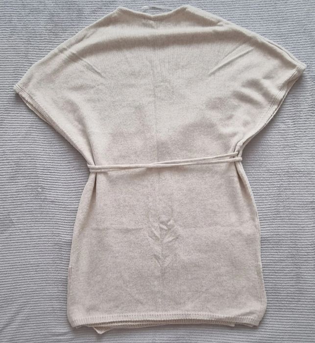 Vesta tricotata Mango Suit