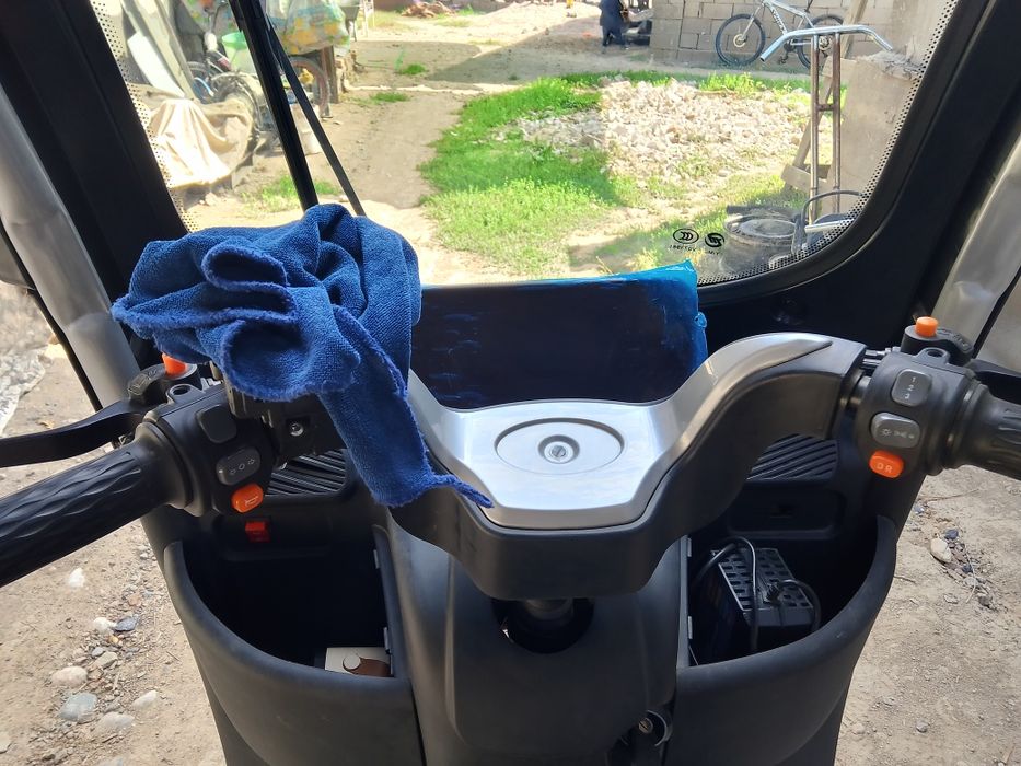 Трицикл 1500W продам