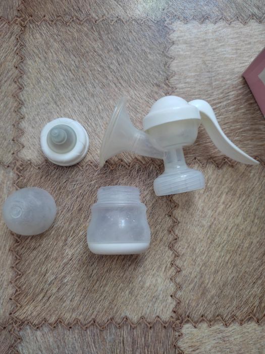 Продаю молокоотсос ручной