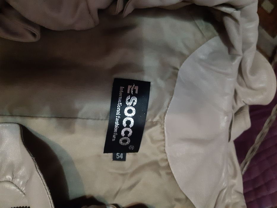 Продам кожаный плащ