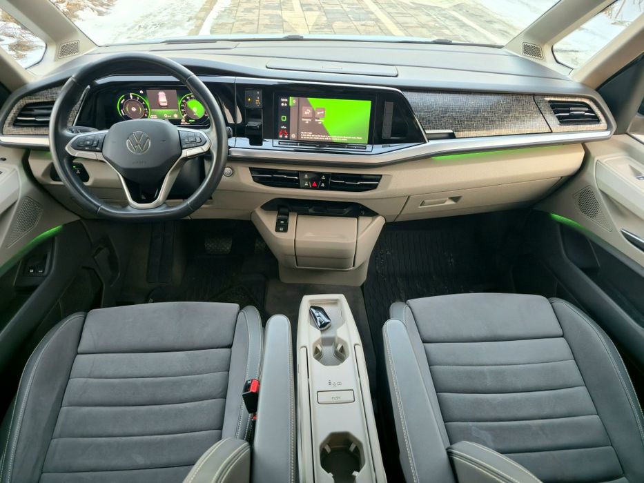 VOLKSWAGEN Multivan 2022 — imagine 5