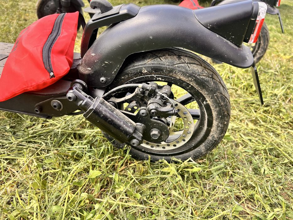 vand 3 trotinete electrice DUCATI-XIAOMI