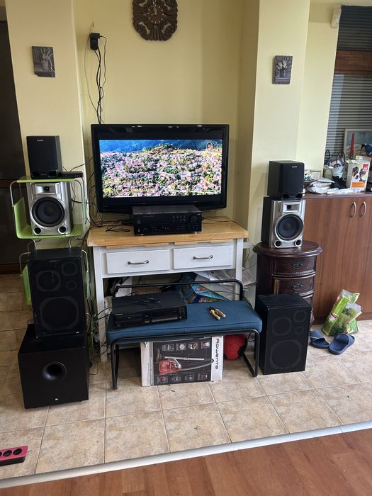 Тонколони и субуфер